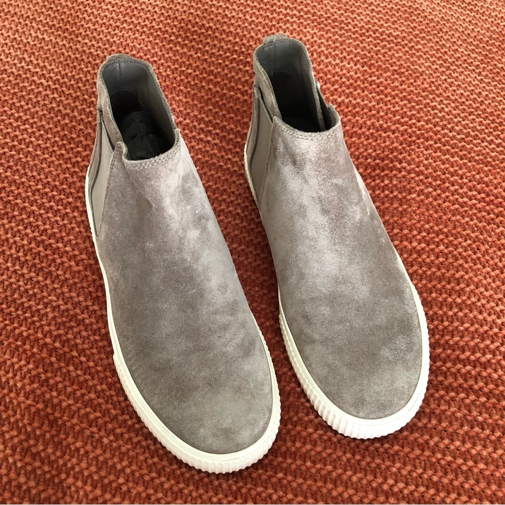 Vince Kelowna High Top Suede Platform Slip On Sneakers Size 8